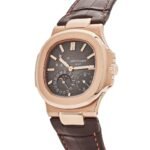 Patek Philippe Nautilus 5712R-001 Moon Phases Rose Gold - Image 4