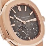 Patek Philippe Nautilus 5712R-001 Moon Phases Rose Gold (2010) - Image 3