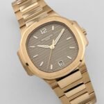 Patek Philippe Nautilus 7118/1R-010 Tiffany & Co. 'Ladies' Rose Gold - Image 4