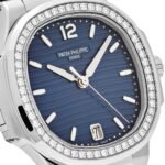 Patek Philippe Nautilus 7118/1200A-001 'Ladies' Blue Dial Diamond Bezel (2025) - Image 3