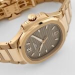 Patek Philippe Nautilus 7118/1R-010 Tiffany & Co. 'Ladies' Rose Gold - Image 3