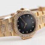 Patek Philippe Nautilus 4700/5 Yellow Gold Blue Diamond Dial - Image 2