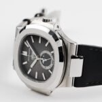 Patek Philippe Nautilus 3800/1 Yellow Gold Blue Dial - Image 3