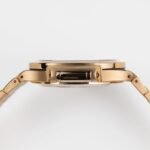 Patek Philippe Nautilus 7118/1R-010 'Ladies' Rose Gold Champagne Golden Dial (2021) - Image 4