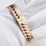 Patek Philippe Nautilus 5980/1R-001 Chronograph Rose Gold (2023) - Image 5